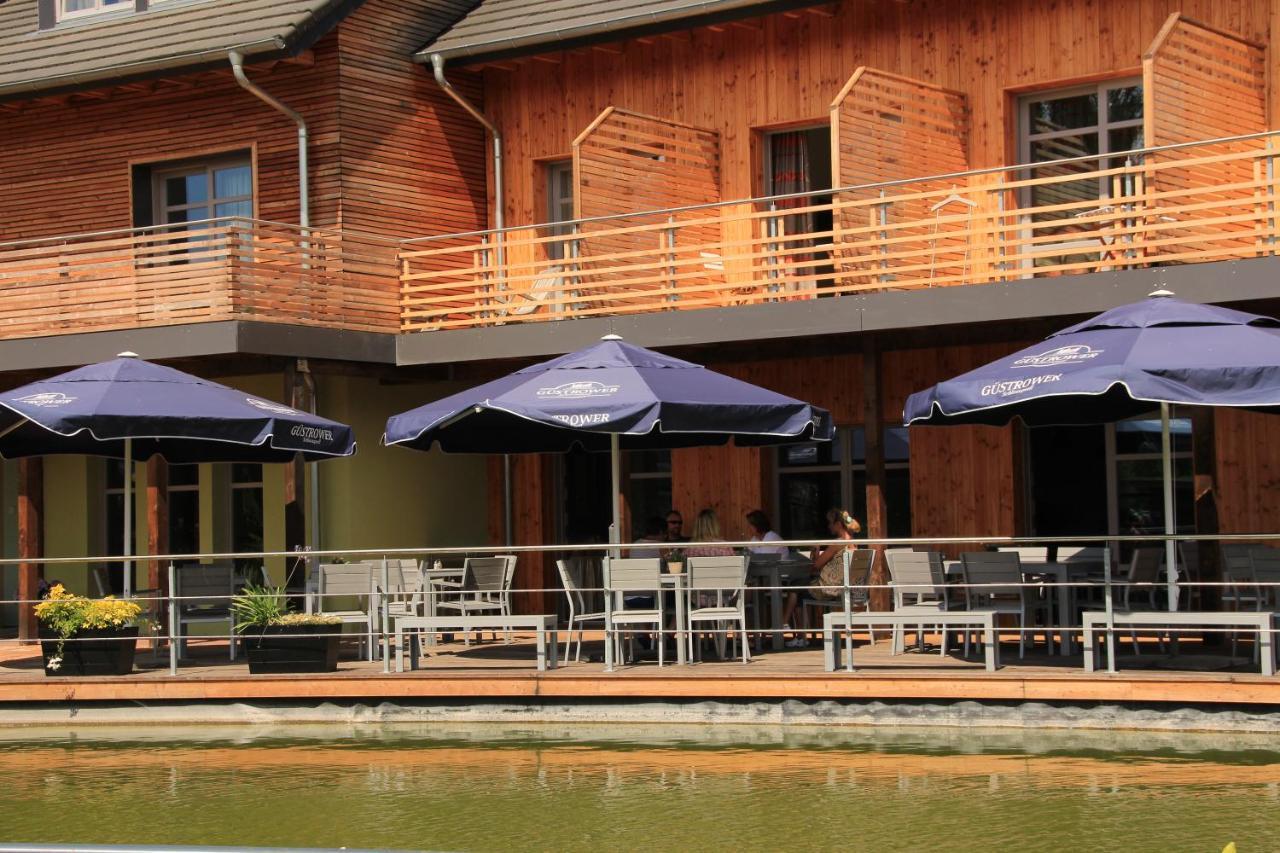 An Der Metow-Ferienpark Hotel Plau am See Bagian luar foto